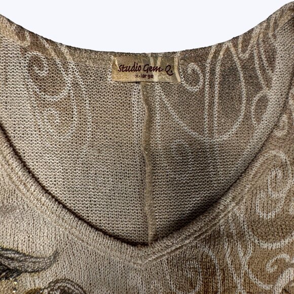 Studio Gem Q. Women's Tunic style pullover light sweater Floral design‎ - Picture 5 of 9